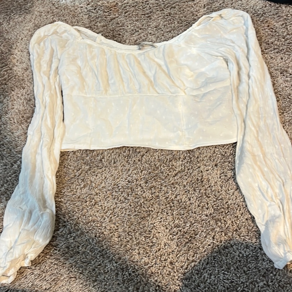 White cropped Hollister long sleeve